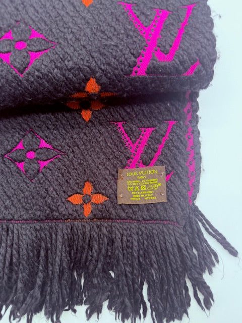 Louis Vuitton -Logomania Shine Scarf