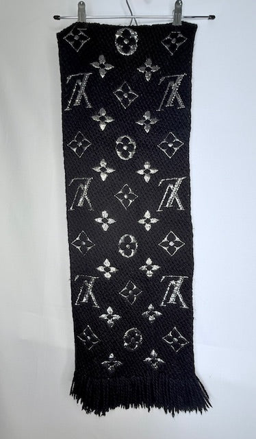 Louis Vuitton Monogram Wool Blend Scarf – Black & Silver