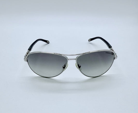 Tiffany & Co. Aviator Sunglasses – Silver Chain-Link Arms, Grey Gradient Lenses