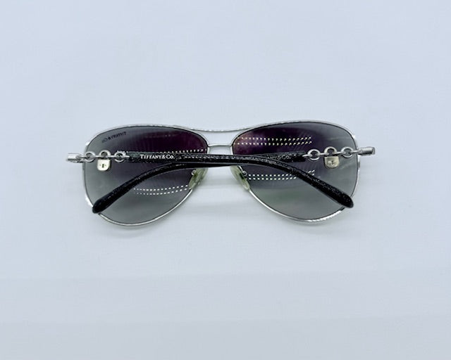 Tiffany & Co. Aviator Sunglasses – Silver Chain-Link Arms, Grey Gradient Lenses