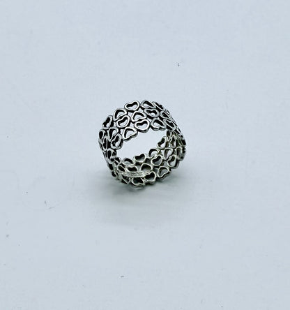 Tiffany & Co. Paloma Picasso Loving Hearts Band