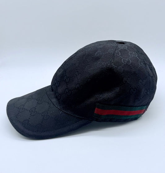 GUCCI GG SUPREME BASEBALL CAP