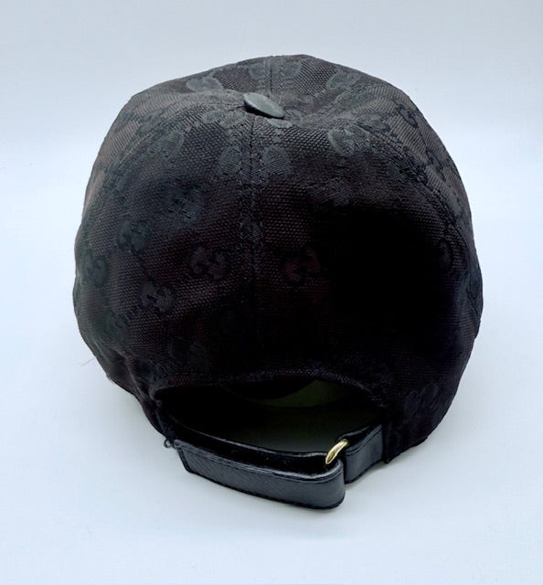 GUCCI GG SUPREME Baseball Cap