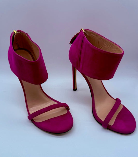 Stuart Weitzman – Fuchsia Suede Ankle Cuff Sandals Size 38.5