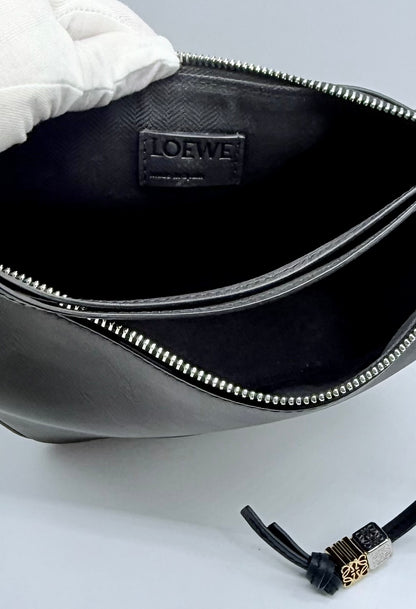 Loewe Mini Hammock Hobo in Classic Calfskin