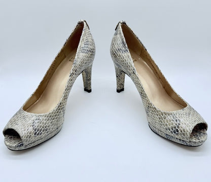 Stuart Weitzman Snakeskin Embossed Peep Toe Heels Women's Size 8