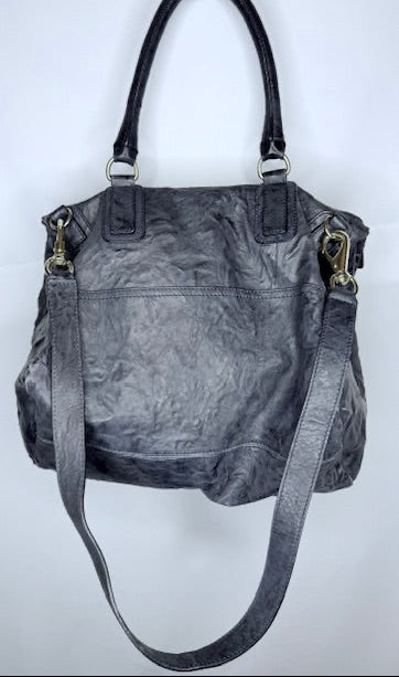 GIVENCHY Pandora – Distressed Black Leather