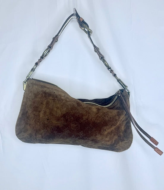 Louis Vuitton Monogram Suede Onatah Pochette